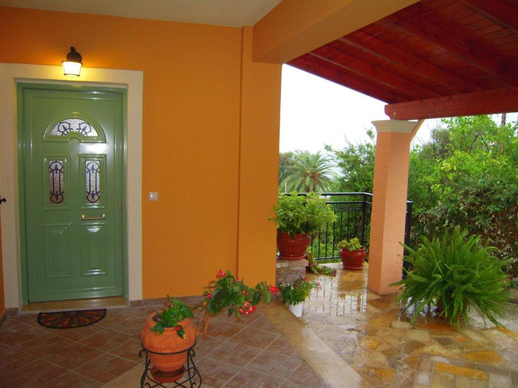 Villa Pepy Mesongi Room photo